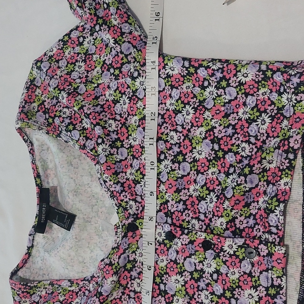 Forever 21 Multicolor Floral Crop Top.New With Tags .Size S - Picture 5 of 7